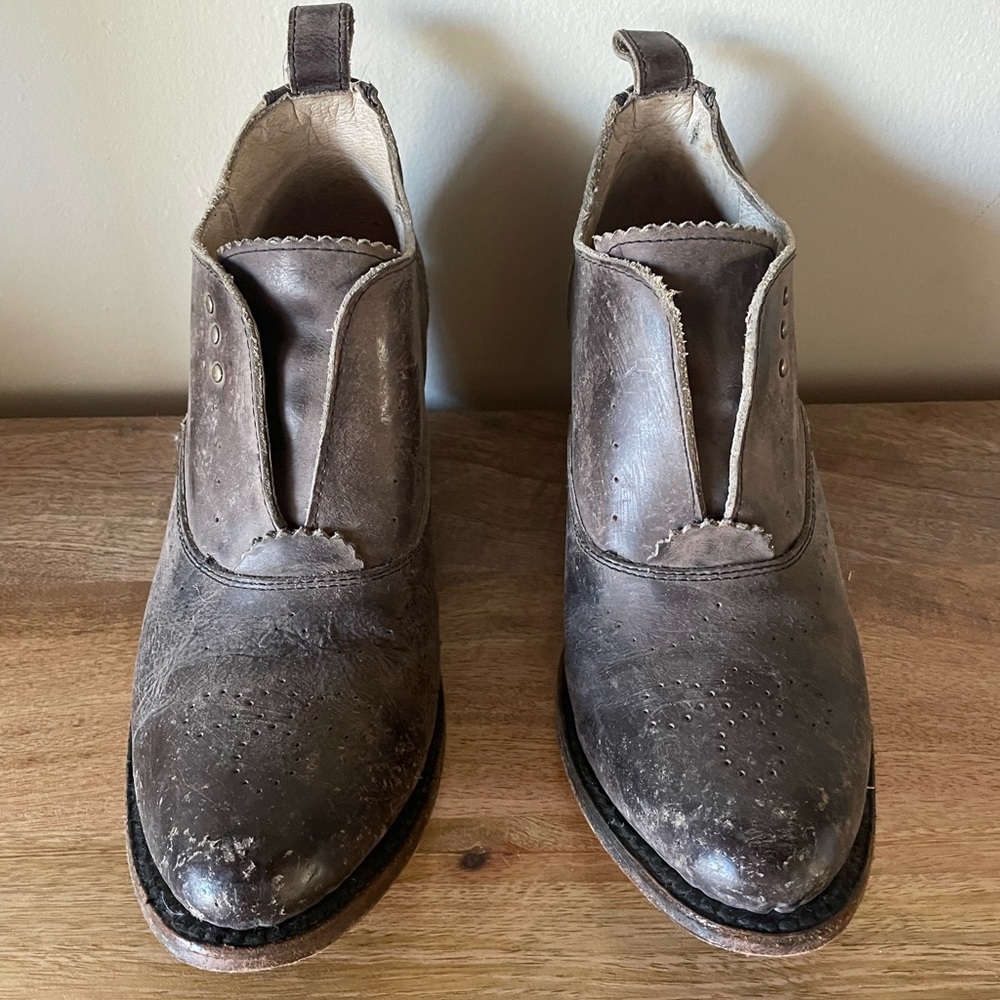 Freebird by Steven Sadie shoe - grayish-brown, women’s size 10